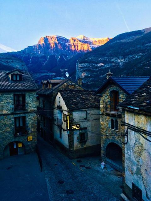 Apartamentos Valle De Ordesa-Torla Luaran gambar