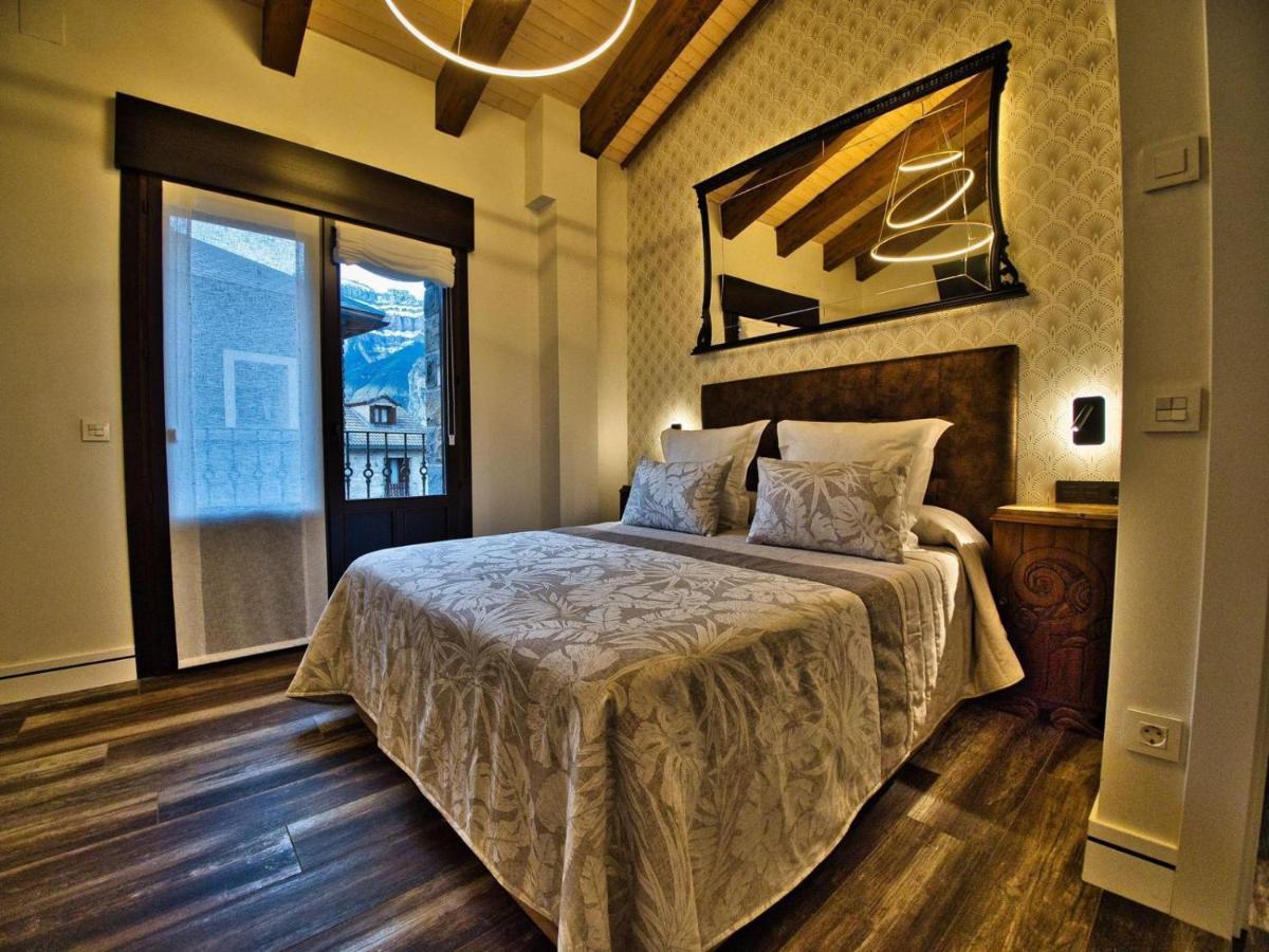 Apartamentos Valle De Ordesa-Torla Luaran gambar